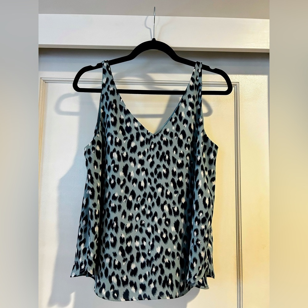 EUC Leopard Print V-Neck Women's Tank Top in Size Small